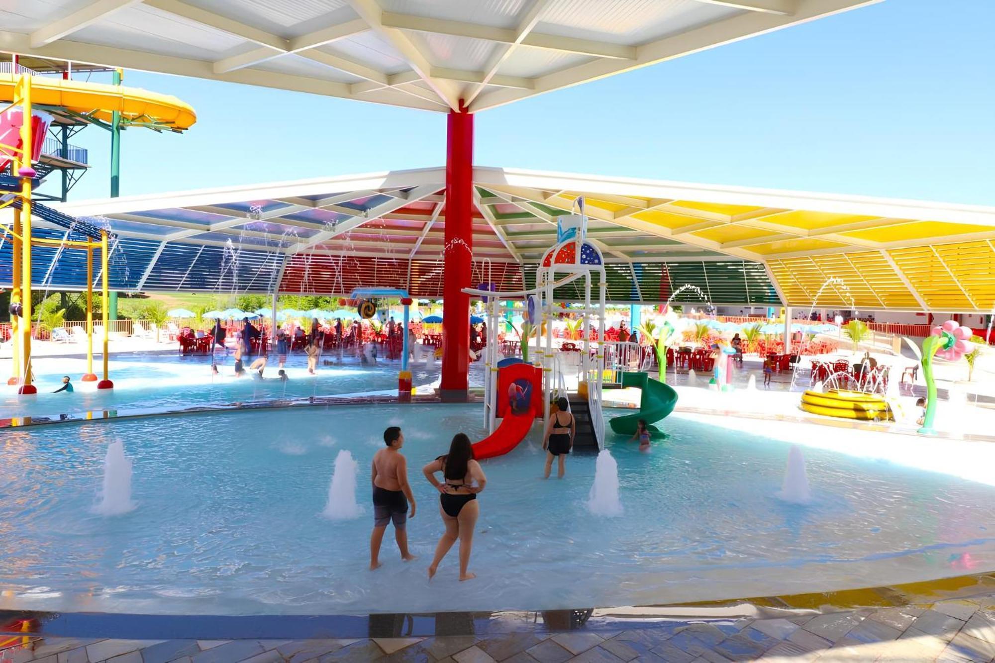 Spazio Diroma Com Acesso Ao Acqua Parque Caldas Novas Eksteriør bilde